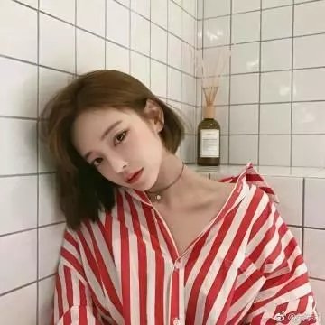 情迷希拉曼地:璀璨名姝